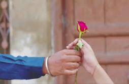 Couple Romantic Status 2021